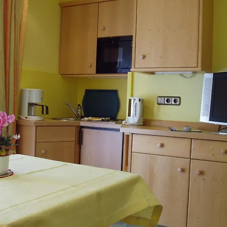 Διαμέρισμα Gaestehaus Zur Faerbe Όμπερσντορφ