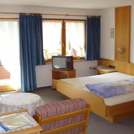 Διαμέρισμα Gaestehaus Zur Faerbe